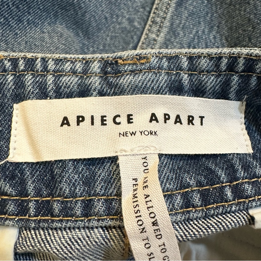 Apiece Apart Women's Bari Jean High Waist Denim Shorts Size 26 Austin Wash - Picture 8 of 9